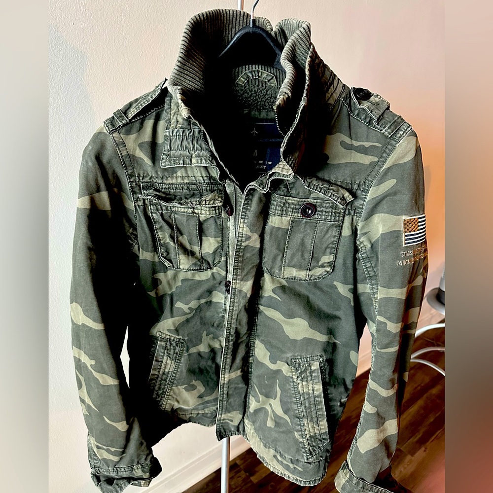 Jetlag camo sherpa jacket